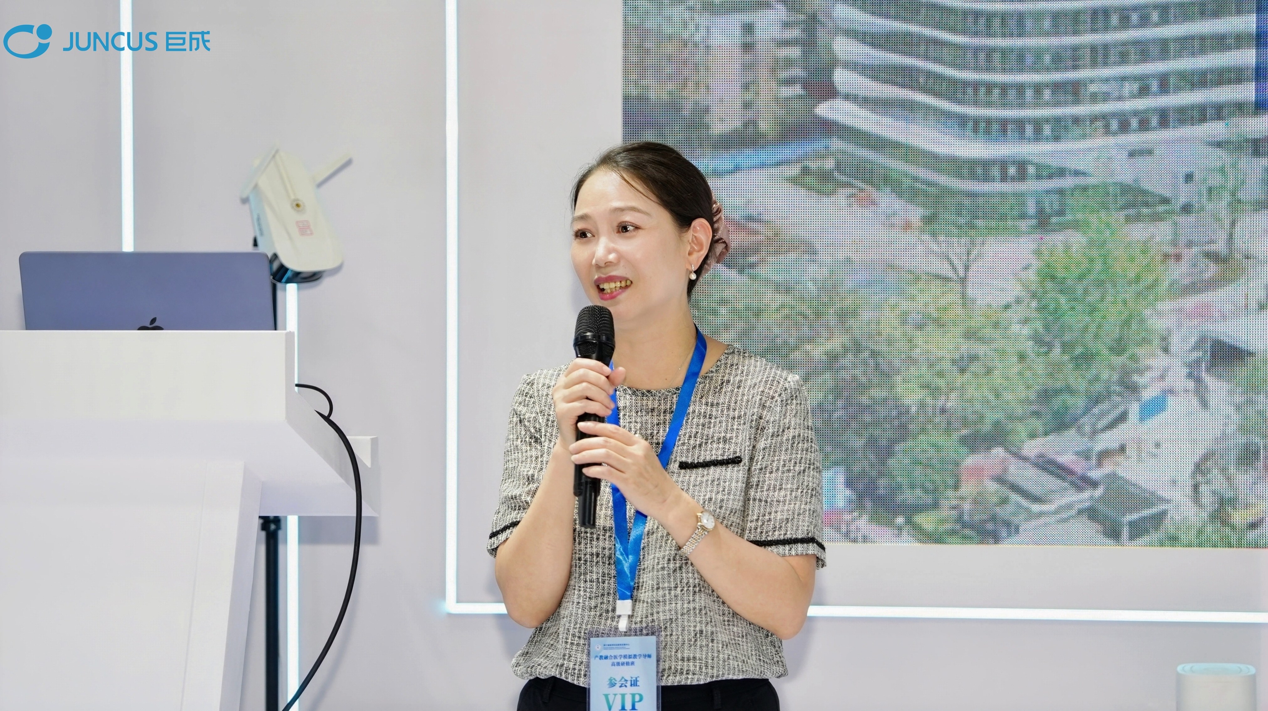 1758088572757112.jpg 1758088572757112.jpg