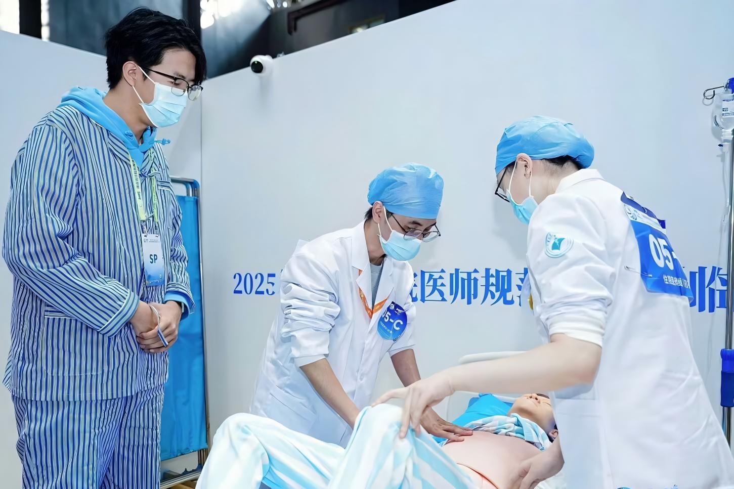 1765249321420888.jpg 1765249321420888.jpg